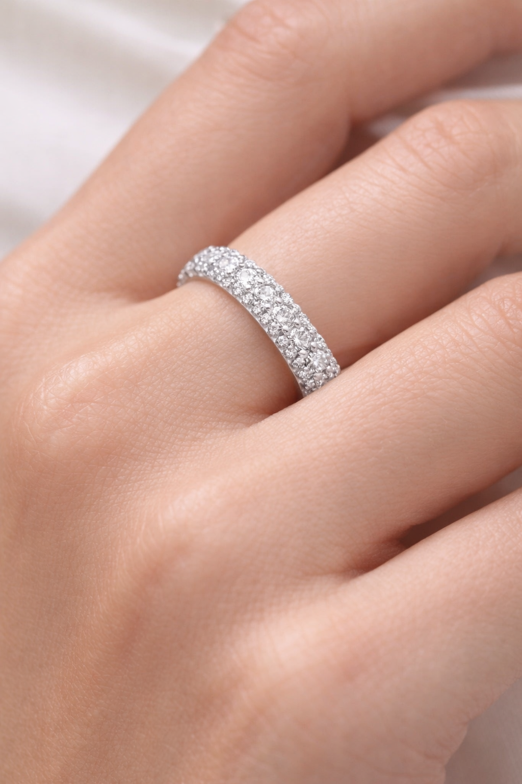 Anello Eternity